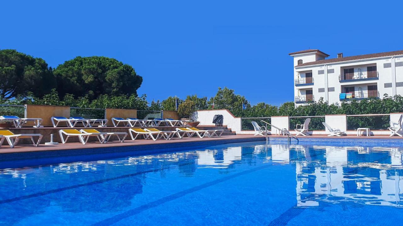 Hotel La Masia L'Estartit Buitenkant foto
