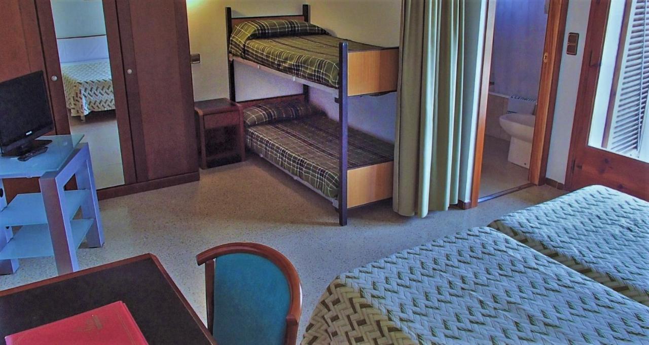 Hotel La Masia L'Estartit Buitenkant foto